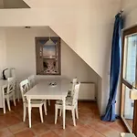 Maisonette 